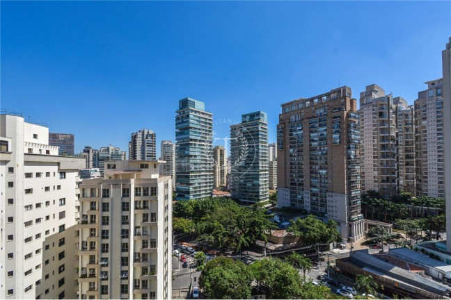 Imagem Apartamento com 2 Quartos à Venda, 64 m² em Moema - São Paulo