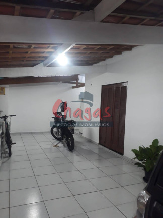 Imagem Casa com 2 Quartos à Venda, 211 m² em Indaiá - Caraguatatuba Imagem Casa com 2 Quartos à Venda, 211 m² em Indaiá - Caraguatatuba