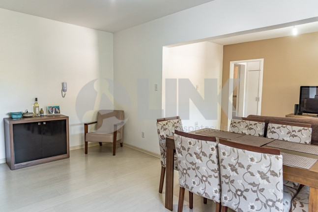 Imagem Imóvel com 2 Quartos à Venda, 111 m² em Santo Antônio - Porto Alegre