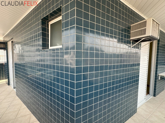 Imagem Imóvel com 2 Quartos à Venda, 83 m² em Canto Do Forte - Praia Grande Imagem Imóvel com 2 Quartos à Venda, 83 m² em Canto Do Forte - Praia Grande