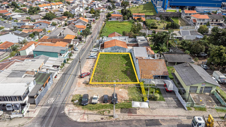 Imagem Terreno à Venda, 742 m² em Atuba - Curitiba