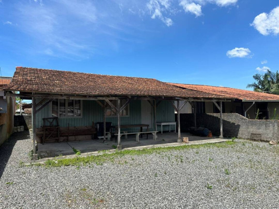 Imagem Casa com 4 Quartos à Venda, 100 m² em Centro - Balneário Barra Do Sul Imagem Casa com 4 Quartos à Venda, 100 m² em Centro - Balneário Barra Do Sul