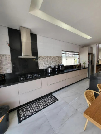 Imagem Casa com 4 Quartos à Venda, 530 m² em Setor Habitacional Vicente Pires - Brasília Imagem Casa com 4 Quartos à Venda, 530 m² em Setor Habitacional Vicente Pires - Brasília