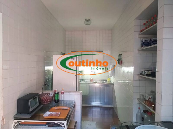 Imagem Casa com 4 Quartos à Venda, 625 m² em Tijuca - Rio De Janeiro Imagem Casa com 4 Quartos à Venda, 625 m² em Tijuca - Rio De Janeiro