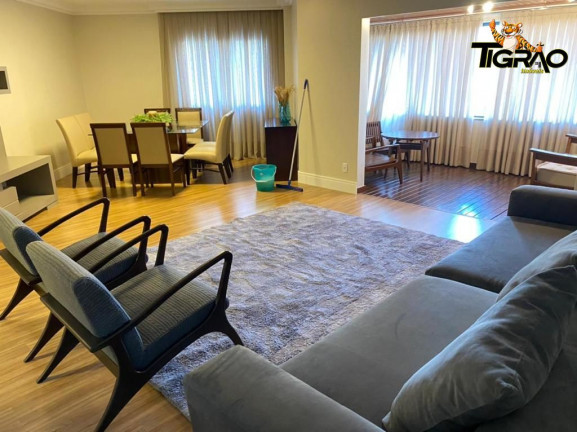 Imagem Apartamento com 3 Quartos à Venda, 189 m² em Centro - Itajaí