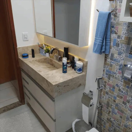Imagem Sobrado com 4 Quartos à Venda, 212 m² em Residencial Flamingo - Goiânia Imagem Sobrado com 4 Quartos à Venda, 212 m² em Residencial Flamingo - Goiânia