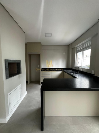 Imagem Apartamento com 2 Quartos à Venda, 93 m² em Centro - Balneário Camboriú