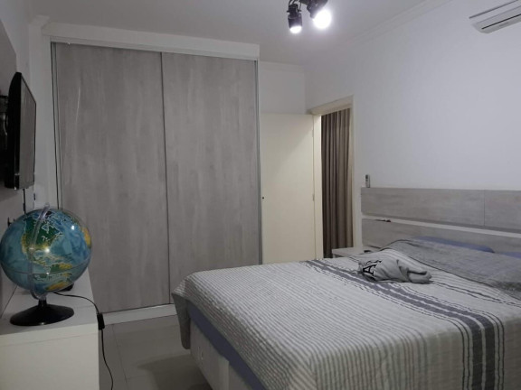 Imagem Apartamento com 3 Quartos à Venda, 94 m² em Gonzaga - Santos Imagem Apartamento com 3 Quartos à Venda, 94 m² em Gonzaga - Santos