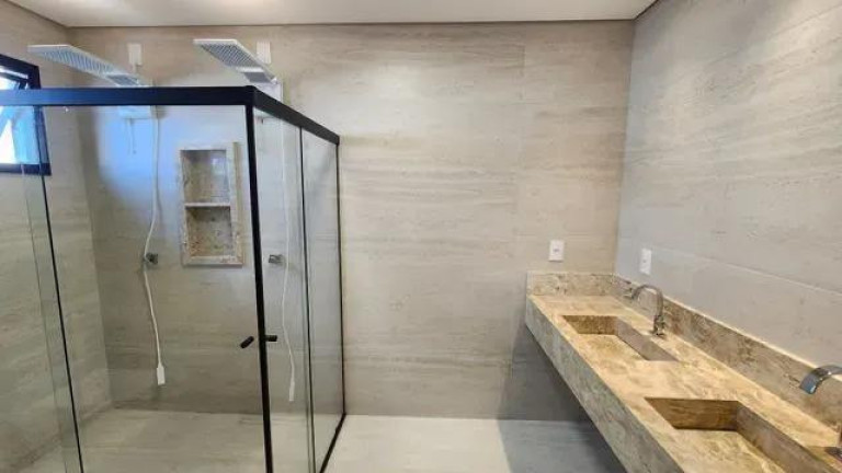Imagem Casa com 4 Quartos à Venda, 321 m² em Condomínio Belvedere Ii - Cuiabá Imagem Casa com 4 Quartos à Venda, 321 m² em Condomínio Belvedere Ii - Cuiabá