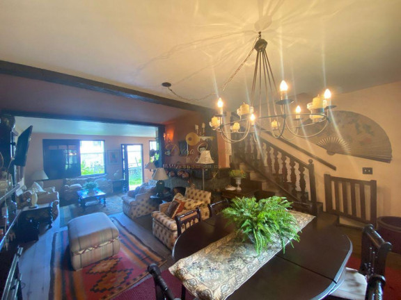 Imagem Casa com 4 Quartos à Venda, 163 m² em Alto - Teresópolis Imagem Casa com 4 Quartos à Venda, 163 m² em Alto - Teresópolis