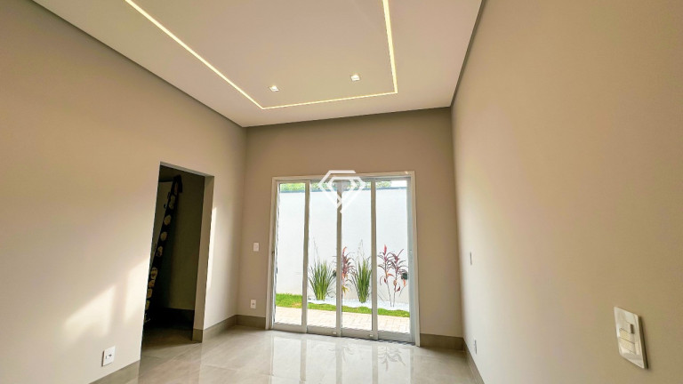 Imagem Casa com 3 Quartos à Venda, 133 m² em Plano Diretor Sul - Palmas Imagem Casa com 3 Quartos à Venda, 133 m² em Plano Diretor Sul - Palmas