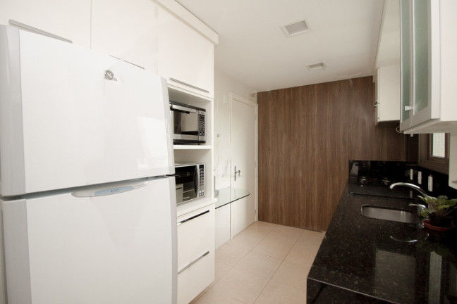Imagem Apartamento com 3 Quartos à Venda, 120 m² em Três Figueiras - Porto Alegre Imagem Apartamento com 3 Quartos à Venda, 120 m² em Três Figueiras - Porto Alegre