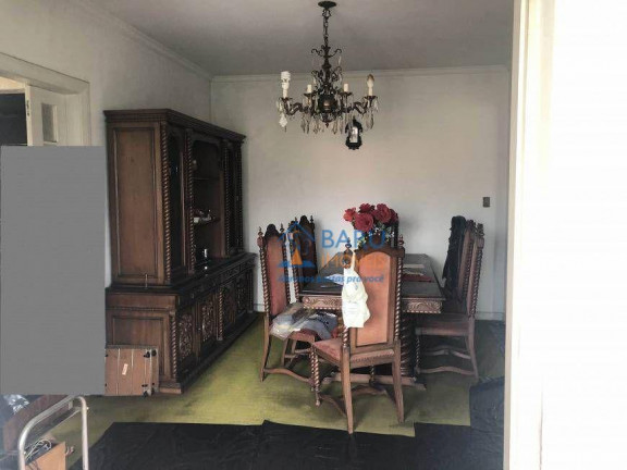Imagem Casa com 5 Quartos à Venda, 320 m² em Pacaembu - São Paulo Imagem Casa com 5 Quartos à Venda, 320 m² em Pacaembu - São Paulo