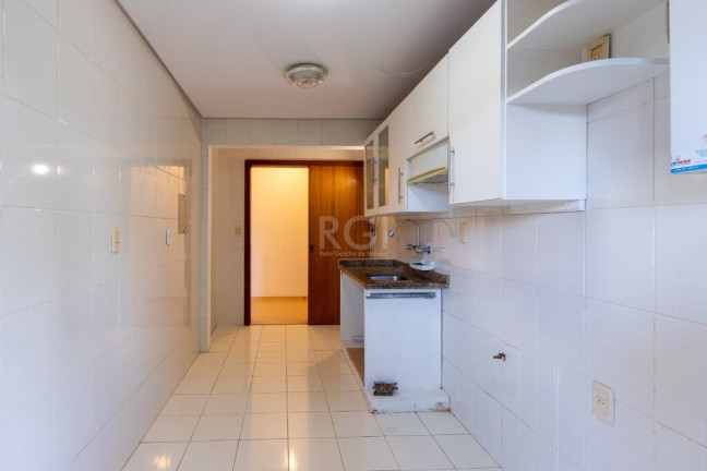 Imagem Imóvel com 3 Quartos à Venda, em Tristeza - Porto Alegre Imagem Imóvel com 3 Quartos à Venda, em Tristeza - Porto Alegre