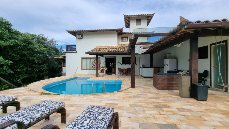 Imagem Casa com 6 Quartos à Venda, 450 m² em Ferradura - Armação Dos Búzios Imagem Casa com 6 Quartos à Venda, 450 m² em Ferradura - Armação Dos Búzios