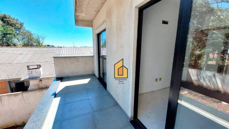 Imagem Sobrado com 3 Quartos à Venda, 140 m² em Thomaz Coelho - Araucária
