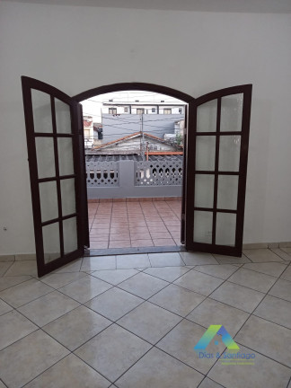 Imagem Sobrado com 5 Quartos à Venda, 190 m² em Rudge Ramos - São Bernardo Do Campo Imagem Sobrado com 5 Quartos à Venda, 190 m² em Rudge Ramos - São Bernardo Do Campo