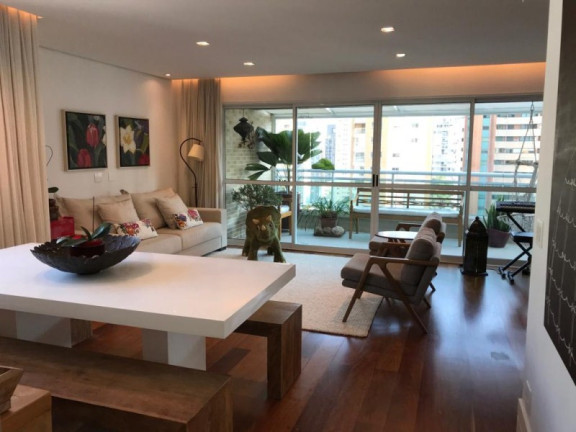 Imagem Imóvel com 4 Quartos à Venda, 300 m² em Moema - São Paulo Imagem Imóvel com 4 Quartos à Venda, 300 m² em Moema - São Paulo