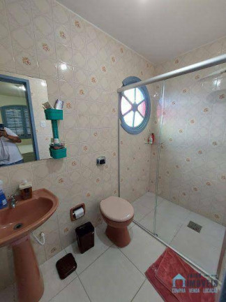 Imagem Casa com 3 Quartos à Venda, 300 m² em Centro - Balneário Pinhal Imagem Casa com 3 Quartos à Venda, 300 m² em Centro - Balneário Pinhal