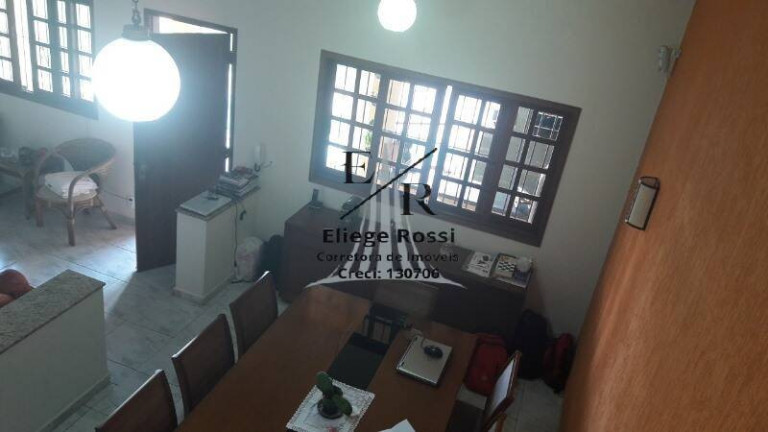 Imagem Casa com 3 Quartos à Venda, 210 m² em Novo Cruzeiro - Itatiba Imagem Casa com 3 Quartos à Venda, 210 m² em Novo Cruzeiro - Itatiba