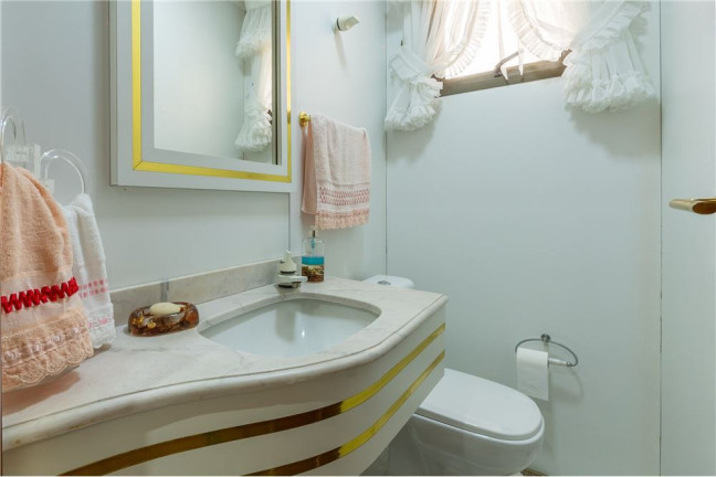 Imagem Apartamento com 4 Quartos à Venda, 214 m² em Jardim Da Saúde - São Paulo