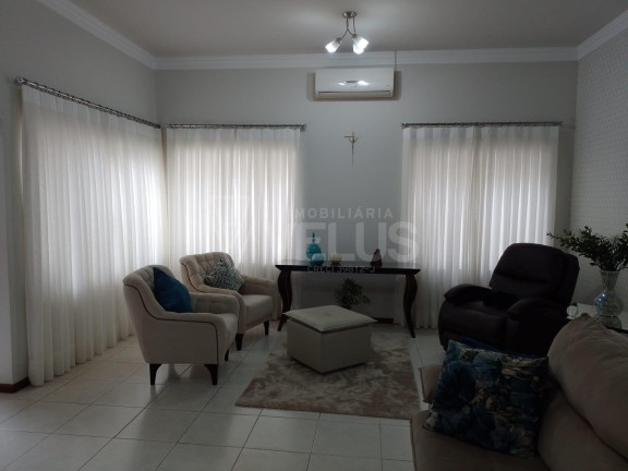 Imagem Casa com 2 Quartos à Venda, 500 m² em Centro - Itapetininga Imagem Casa com 2 Quartos à Venda, 500 m² em Centro - Itapetininga