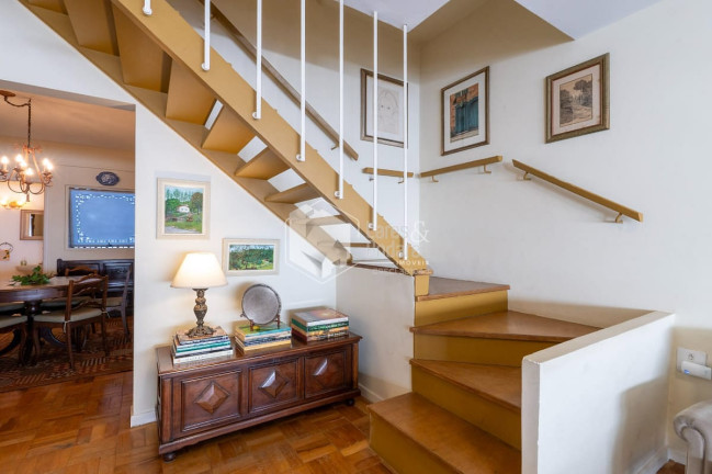 Imagem Casa com 3 Quartos à Venda, 180 m² em Vila Olímpia - São Paulo Imagem Casa com 3 Quartos à Venda, 180 m² em Vila Olímpia - São Paulo