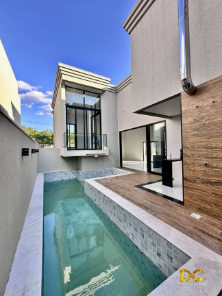 Imagem Casa de Condomínio com 3 Quartos à Venda, 243 m² em Condomínio Belvedere Ii - Cuiabá Imagem Casa de Condomínio com 3 Quartos à Venda, 243 m² em Condomínio Belvedere Ii - Cuiabá