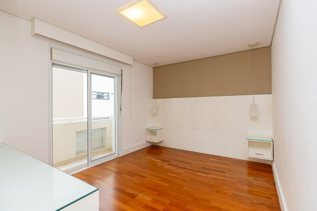 Imagem Imóvel com 3 Quartos à Venda, 158 m² em Moema - São Paulo Imagem Imóvel com 3 Quartos à Venda, 158 m² em Moema - São Paulo