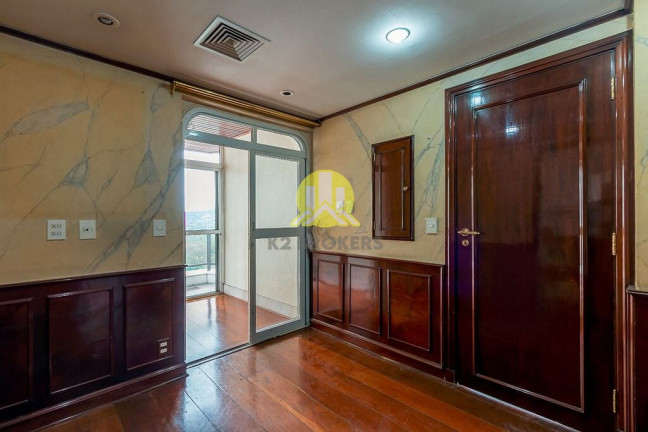 Imagem Apartamento com 3 Quartos à Venda, 185 m² em Itaim Bibi - São Paulo Imagem Apartamento com 3 Quartos à Venda, 185 m² em Itaim Bibi - São Paulo