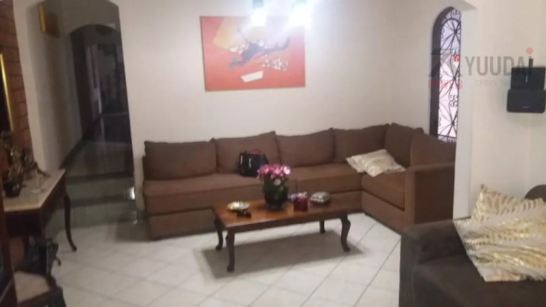 Casa com 2 Quartos à Venda,  em Vila Carrão - São Paulo