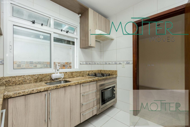 Imagem Casa com 3 Quartos à Venda, 105 m² em Pinheirinho - Curitiba