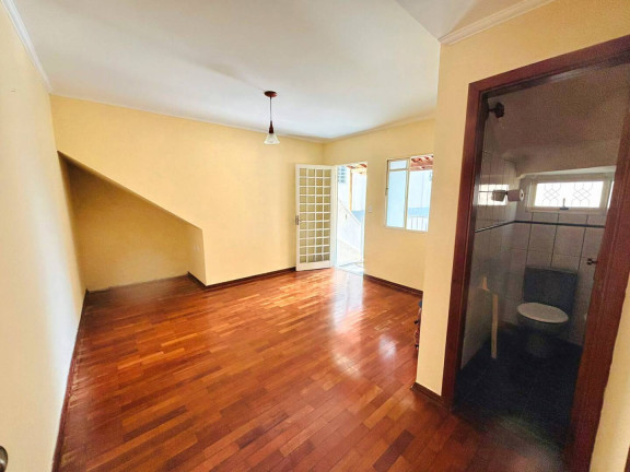 Imagem Casa com 2 Quartos à Venda, 300 m² em Santa Angela - Poços De Caldas