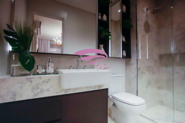 Imagem Imóvel com 3 Quartos à Venda, 221 m² em Alto Da Glória - Curitiba Imagem Imóvel com 3 Quartos à Venda, 221 m² em Alto Da Glória - Curitiba