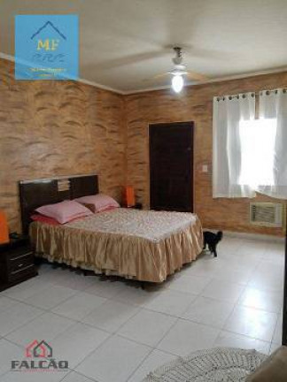 Imagem Casa com 2 Quartos à Venda, 257 m² em Cidade Naútica - São Vicente
