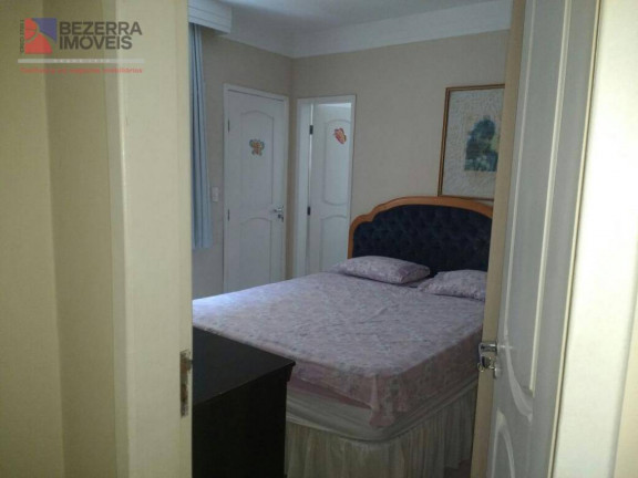 Imagem Casa com 5 Quartos à Venda, 228 m² em Lagoa Nova - Natal