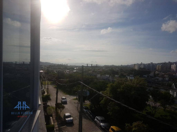 Sala Comercial à Venda, 77 m² em Córrego Grande - Florianópolis