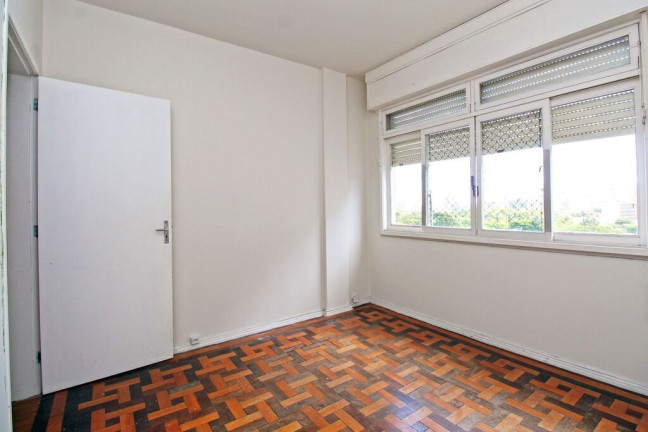 Imagem Apartamento com 3 Quartos à Venda, 119 m² em Bom Fim - Porto Alegre Imagem Apartamento com 3 Quartos à Venda, 119 m² em Bom Fim - Porto Alegre