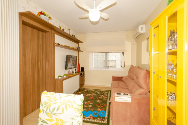 Imagem Imóvel com 1 Quarto à Venda, 44 m² em Vila Ipiranga - Porto Alegre Imagem Imóvel com 1 Quarto à Venda, 44 m² em Vila Ipiranga - Porto Alegre