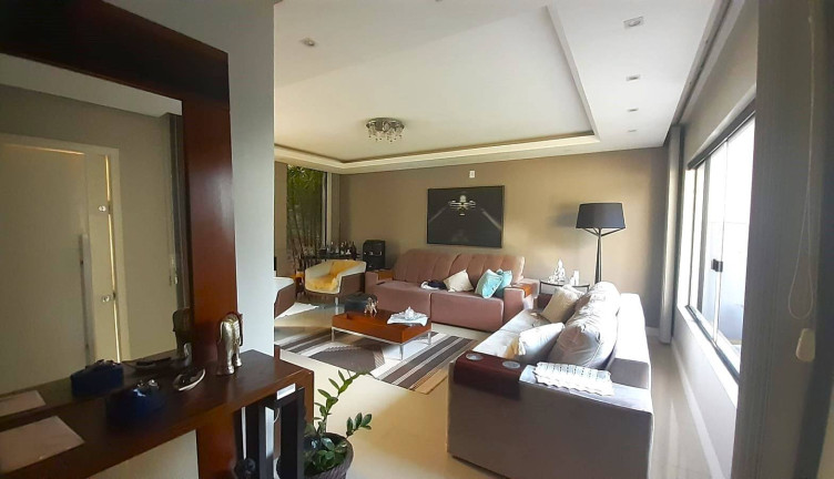 Imagem Casa com 2 Quartos à Venda, 238 m² em Centro - Itaqui Imagem Casa com 2 Quartos à Venda, 238 m² em Centro - Itaqui