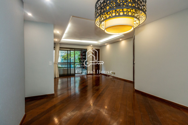 Imagem Apartamento com 4 Quartos para Alugar, 140 m² em Moema - São Paulo