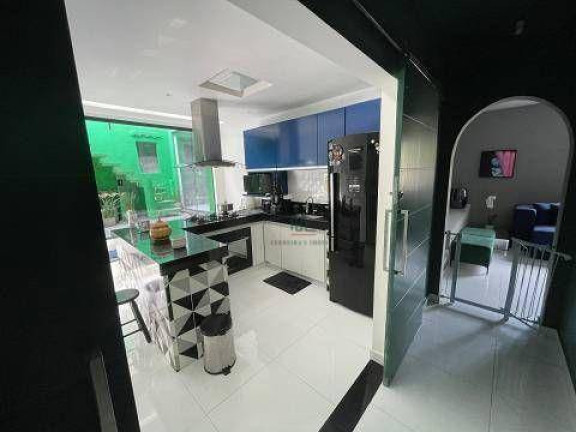 Imagem Casa com 5 Quartos à Venda, 414 m² em São Francisco - Niterói Imagem Casa com 5 Quartos à Venda, 414 m² em São Francisco - Niterói