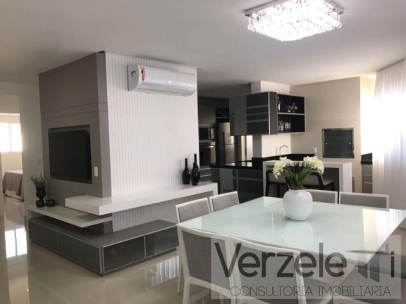 Imagem Apartamento com 4 Quartos à Venda, 150 m² em Centro - Balneário Camboriú Imagem Apartamento com 4 Quartos à Venda, 150 m² em Centro - Balneário Camboriú