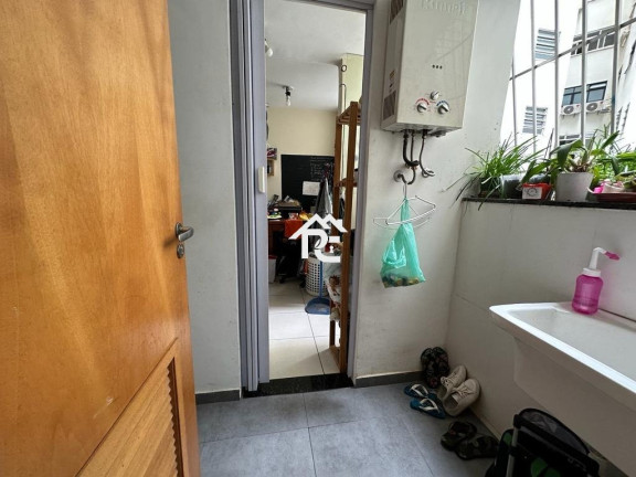 Imagem Apartamento com 2 Quartos à Venda,  em Ingá - Niterói