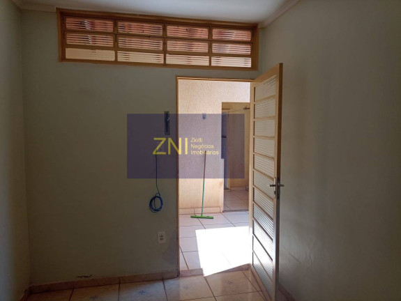 Imagem Casa com 3 Quartos à Venda, 250 m² em Independência - Ribeirão Preto