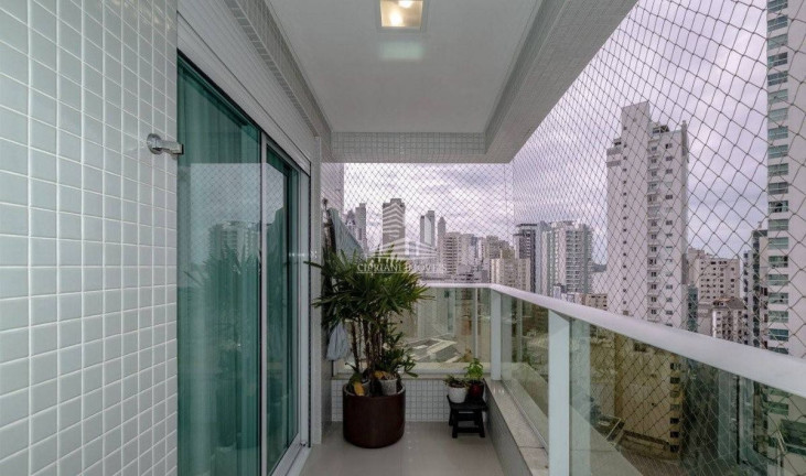 Imagem Apartamento com 4 Quartos à Venda, 180 m² em Centro - Balneário Camboriú