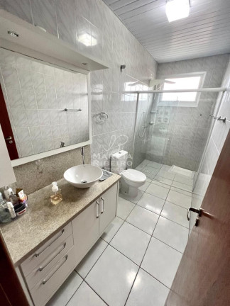 Imagem Casa com 3 Quartos à Venda, 169 m² em Trindade - Florianópolis Imagem Casa com 3 Quartos à Venda, 169 m² em Trindade - Florianópolis