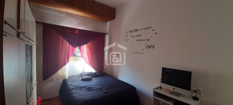 Imagem Casa com 2 Quartos à Venda, 210 m² em Santa Rosália - Poços De Caldas Imagem Casa com 2 Quartos à Venda, 210 m² em Santa Rosália - Poços De Caldas