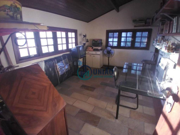 Imagem Casa com 4 Quartos à Venda, 500 m² em Piratininga - Niterói Imagem Casa com 4 Quartos à Venda, 500 m² em Piratininga - Niterói