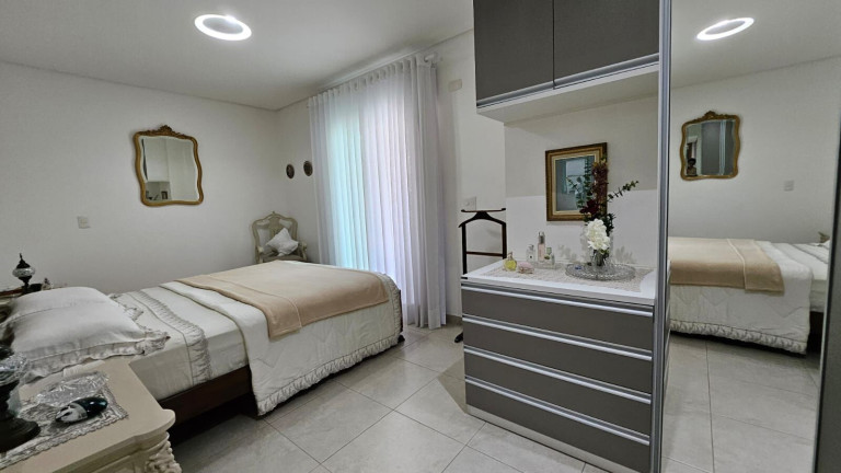 Imagem Apartamento com 4 Quartos para Alugar, 200 m² em Gonzaga - Santos Imagem Apartamento com 4 Quartos para Alugar, 200 m² em Gonzaga - Santos